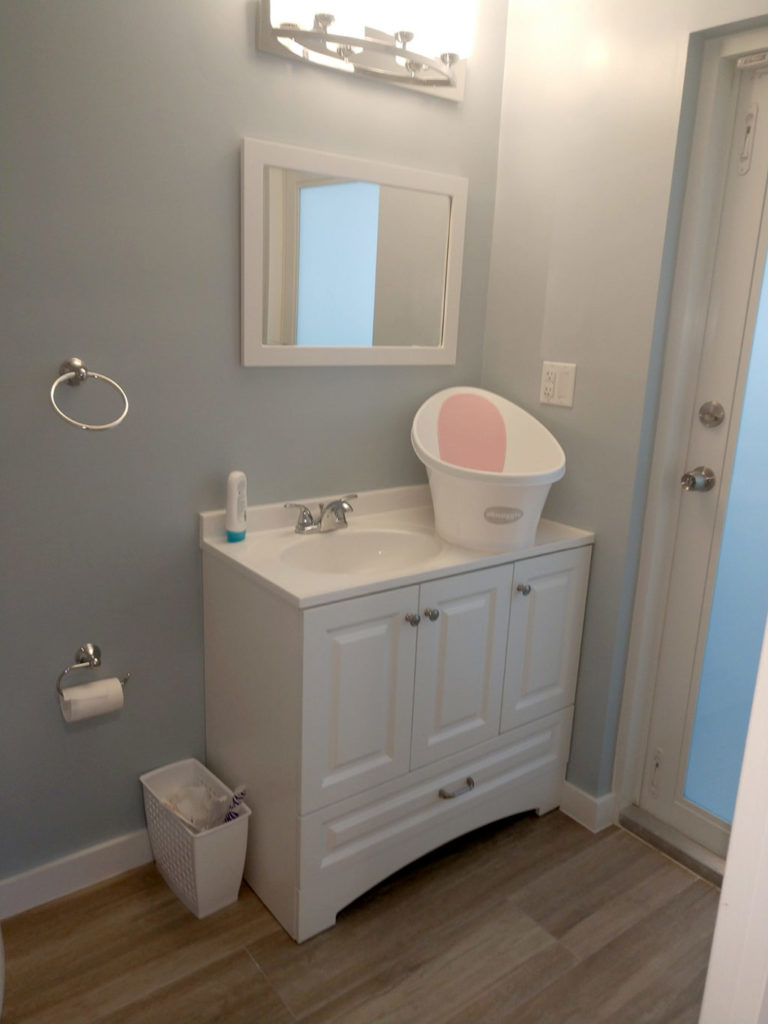 New bathroom vanity