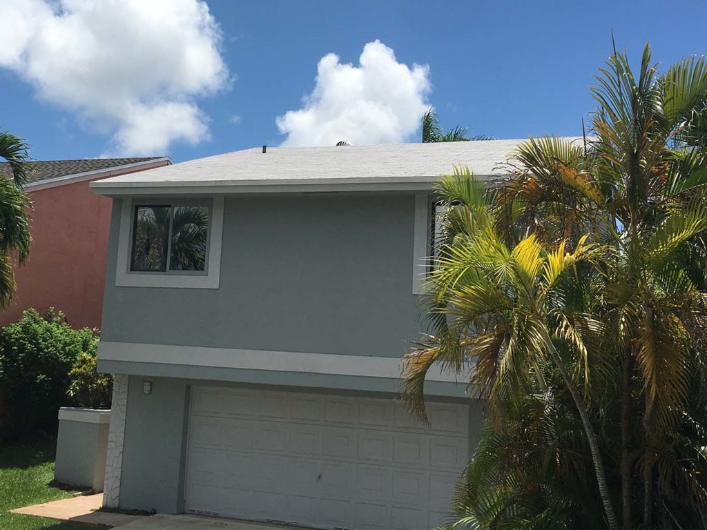 New 3-tab shingle roof in white