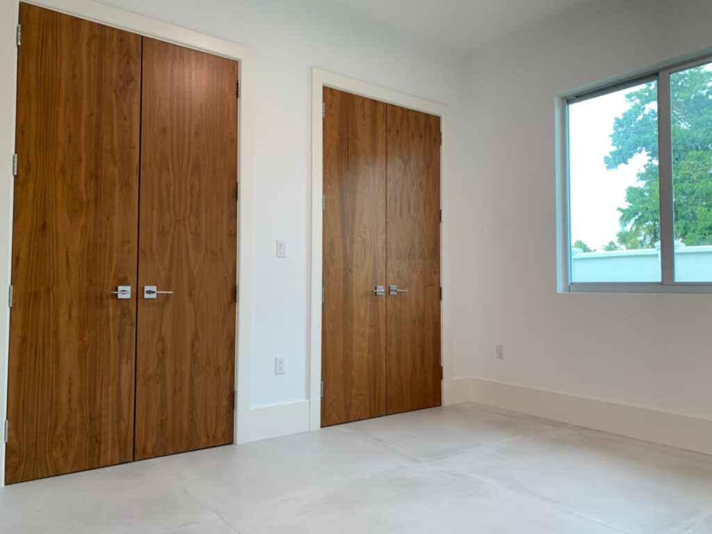 8 ft closet doors in secondary bedroom